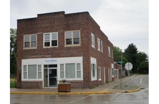 136 S Main St, Adams, WI 53910