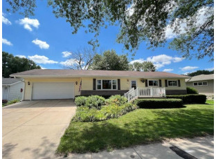 6213 Mendota Ave Middleton, WI 53562