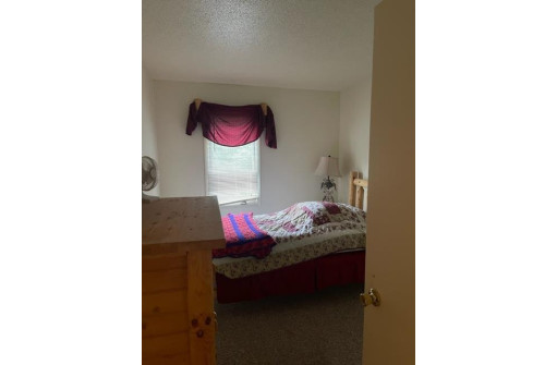 2 Balsam Tr 2, Wisconsin Dells, WI 53965