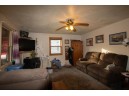 130 E Spring St, Dodgeville, WI 53533