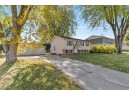 726 12th St, Baraboo, WI 53913