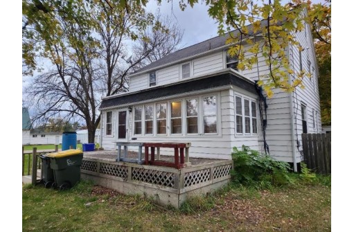 144 E Union St, Lone Rock, WI 53556