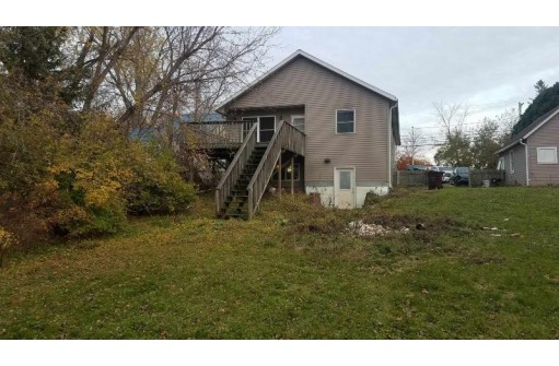 374 Fond Du Lac St, Waupun, WI 53963