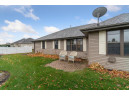 1156 Summerhill Dr, Janesville, WI 53546