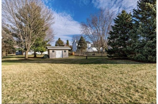 3771 Token Rd, DeForest, WI 53532