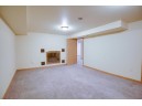 6704 Hubbard Ave, Middleton, WI 53562