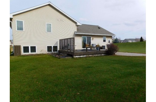 906 Rumley Run, DeForest, WI 53532