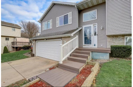 6 Rylant Cir, Madison, WI 53719