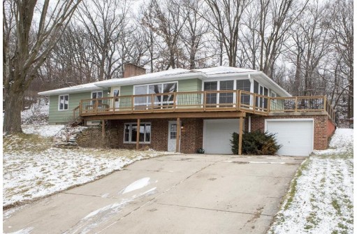 200 Hill St, DeForest, WI 53532