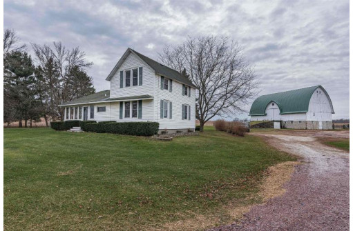 W11603 Hwy 127, Portage, WI 53901