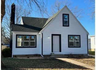 404 S Ringold St Janesville, WI 53545