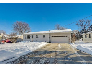 502 Haskin Dr Pardeeville, WI 53954