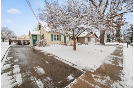 301 Plumb St, Milton, WI 53563