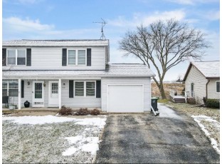 304 Eilbes Ave B Beaver Dam, WI 53916