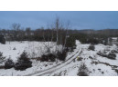 80 AC Fish Ave, Oxford, WI 53952