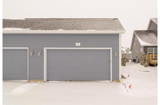 2177 Rosenberg Ln, Sun Prairie, WI 53590