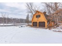 562 Golden Ct, Wisconsin Dells, WI 53965