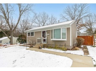 3705 Goodland Dr Madison, WI 53704