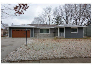 42 S Lexington Dr Janesville, WI 53545