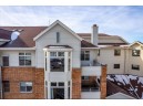 301 Harbour Town Dr 411, Madison, WI 53717