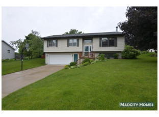 308 Justin Dr Mount Horeb, WI 53572