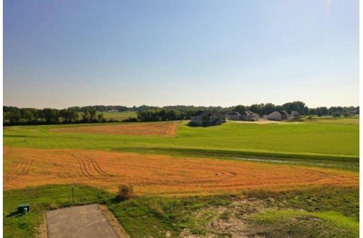 LOT 8 Curtis Ct, Sun Prairie, WI 53590