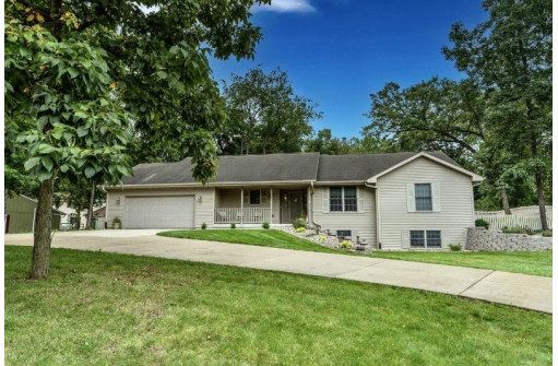 3040 E Rotamer Rd, Janesville, WI 53546