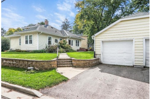 300 S Marietta St, Verona, WI 53593