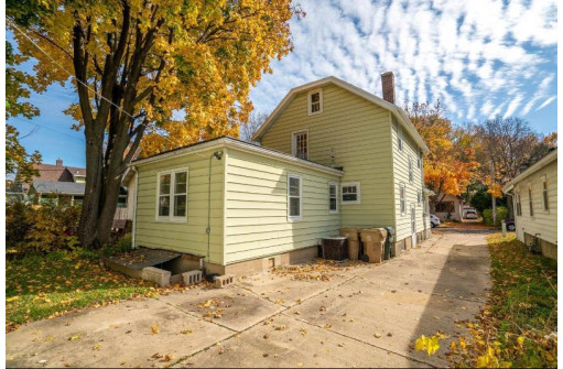 2438 E Mifflin St, Madison, WI 53704