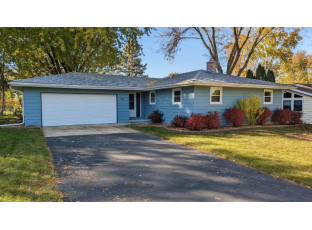 2718 Badger Ln Madison, WI 53713