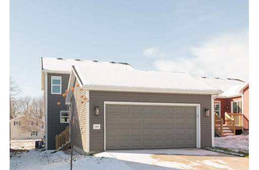 503 N Division St, Waunakee, WI 53597