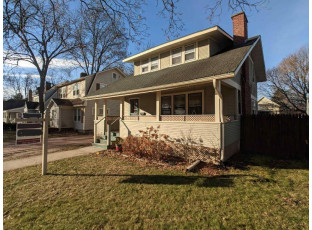 631 N Garfield Ave Janesville, WI 53545