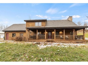 E6545 Fuller Rd Reedsburg, WI 53959