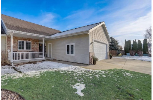 311 Dale Dr, Lodi, WI 53555