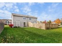 689 Stonehaven Dr, Sun Prairie, WI 53590