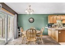 689 Stonehaven Dr, Sun Prairie, WI 53590