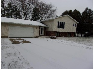 390 Elmer St Platteville, WI 53818-1734