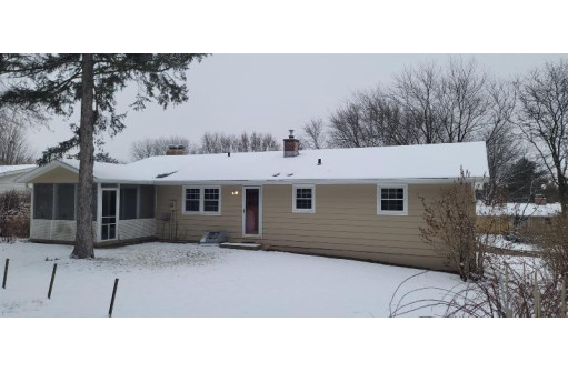 4526 Sentinel Pass, Fitchburg, WI 53711-4727