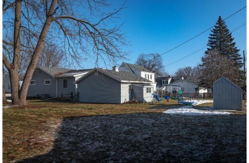 409 Grandview Ave, Waupun, WI 53963