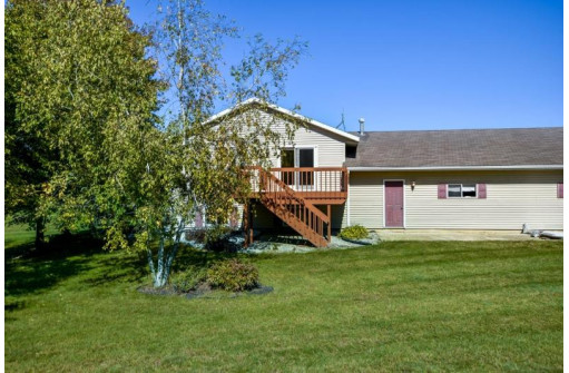 N9407 County Road D, Belleville, WI 53508