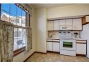 6014 Dell Dr, Madison, WI 53718