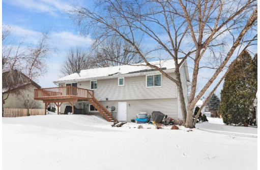 1904 Manchester Xing, Waunakee, WI 53597