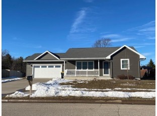 608 Mubarak St Tomah, WI 54660