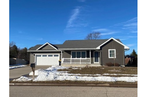 608 Mubarak St, Tomah, WI 54660