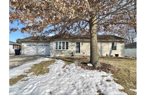 3313 Glenbarr Dr, Janesville, WI 53548-9166