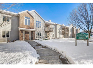 27 Park Heights Ct Madison, WI 53711