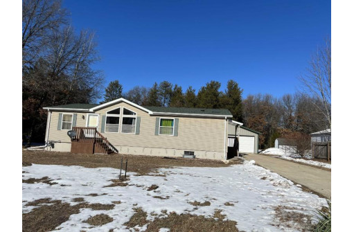 W5574 Deer Park Dr, New Lisbon, WI 53950