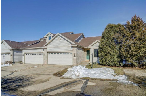 5660 Ambrosia Terr, McFarland, WI 53558