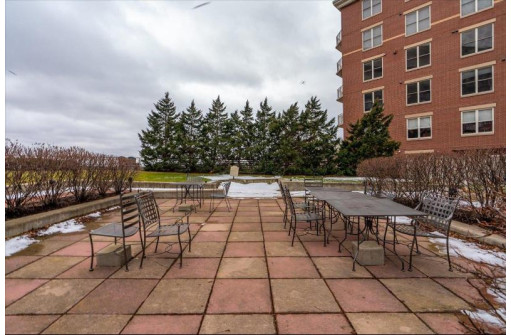 333 W Mifflin St 8110, Madison, WI 53703