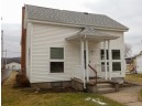 104 E Amelia St, Cassville, WI 53806